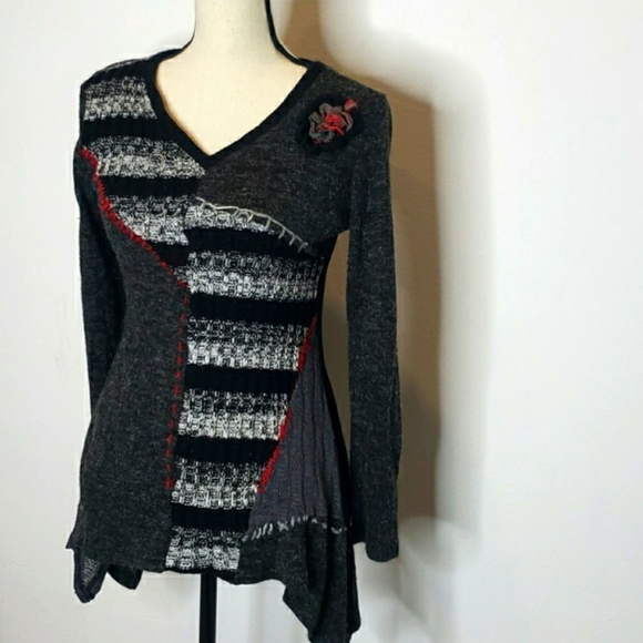 Y2K Linea Domani Mixed Pattern Sweater size Medium - Picture 6 of 8